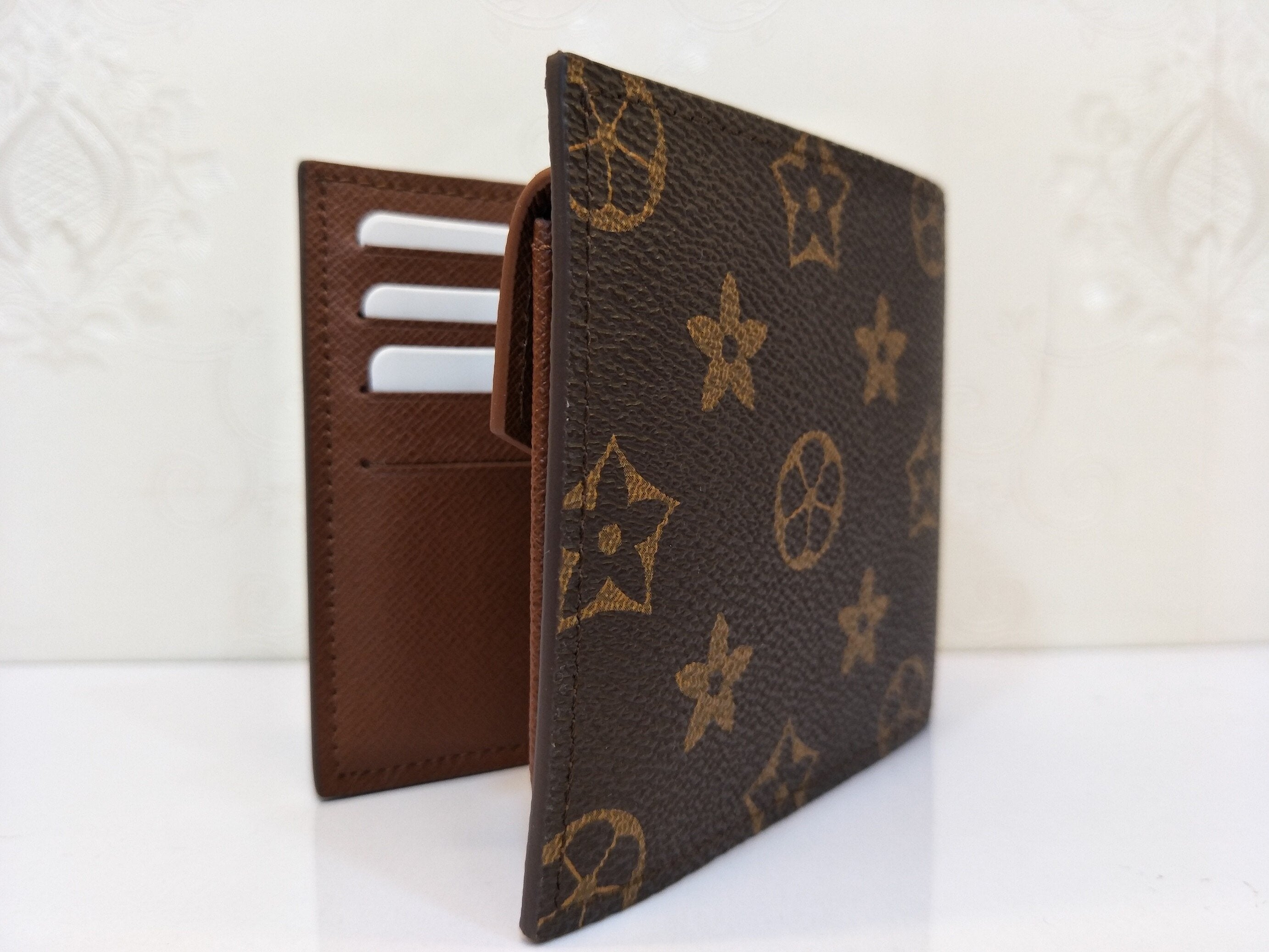 The Best Quality Luxury Classic 100% Leather Wallet FOr Men-FunkyTradition