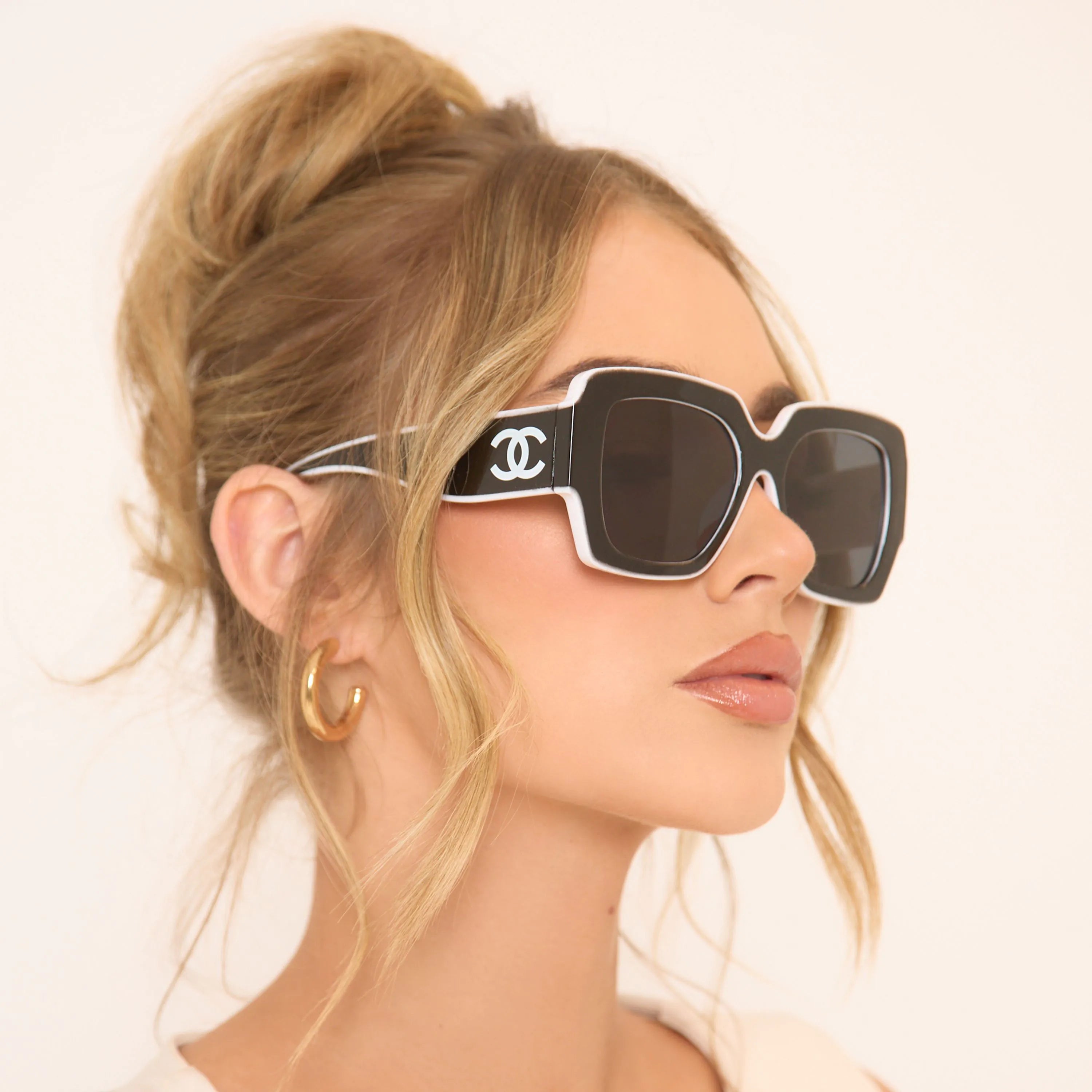 Luxury Oversized Black & White Square Sunglasses – Iconic Designer Style for Women