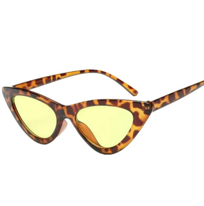 Stylish Cat Eye Vintage Sunglasses For Women-FunkyTradition