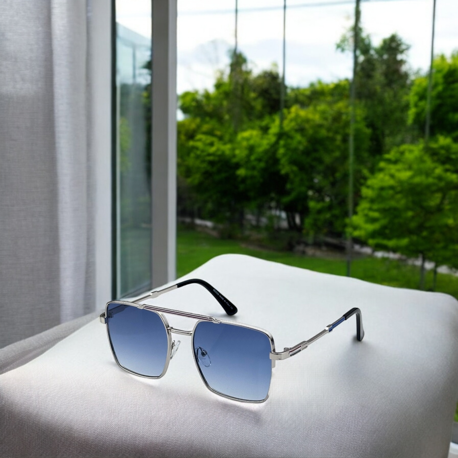 Vintage Metal Frame Rectangle Sunglasses with Gradient Lenses- FunkyTradition