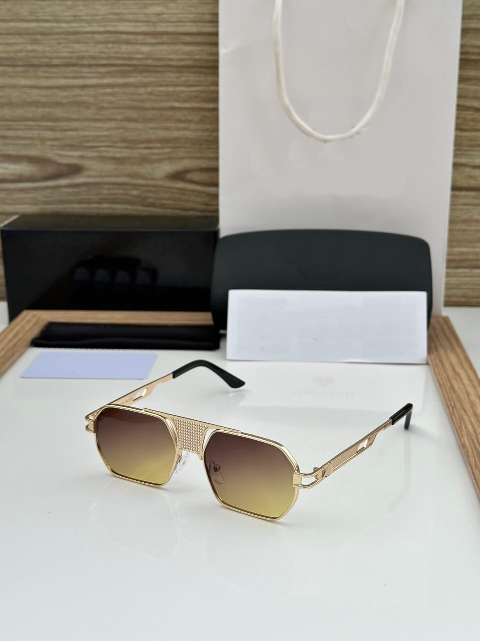 Luxury Gold and Black Rimless Square Sunglasses for Men – Gradient UV400 Lens, Metal Frame