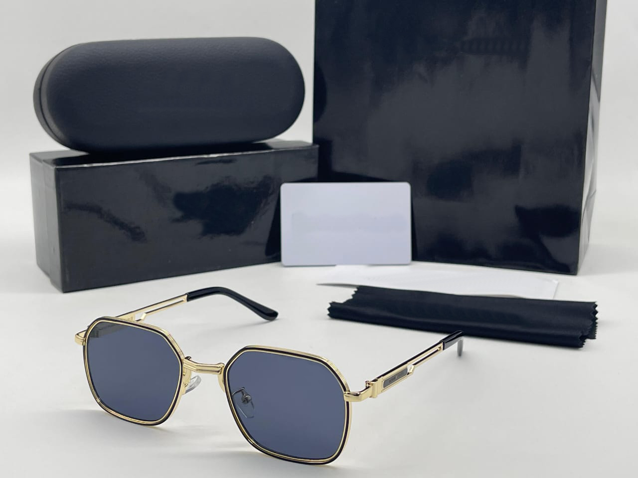 Luxury Gold Frame Square Sunglasses – UV Protection Unisex Eyewear (Blue, Black & Brown Variants)