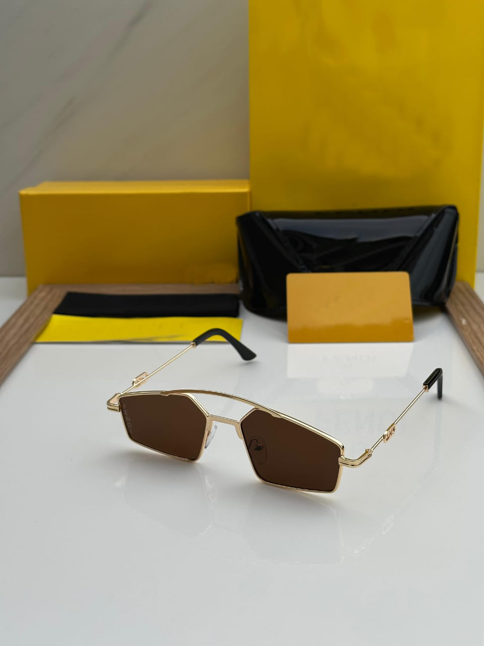 Luxury Geometric Gold Frame Sunglasses – UV Protection Trendy Unisex Eyewear