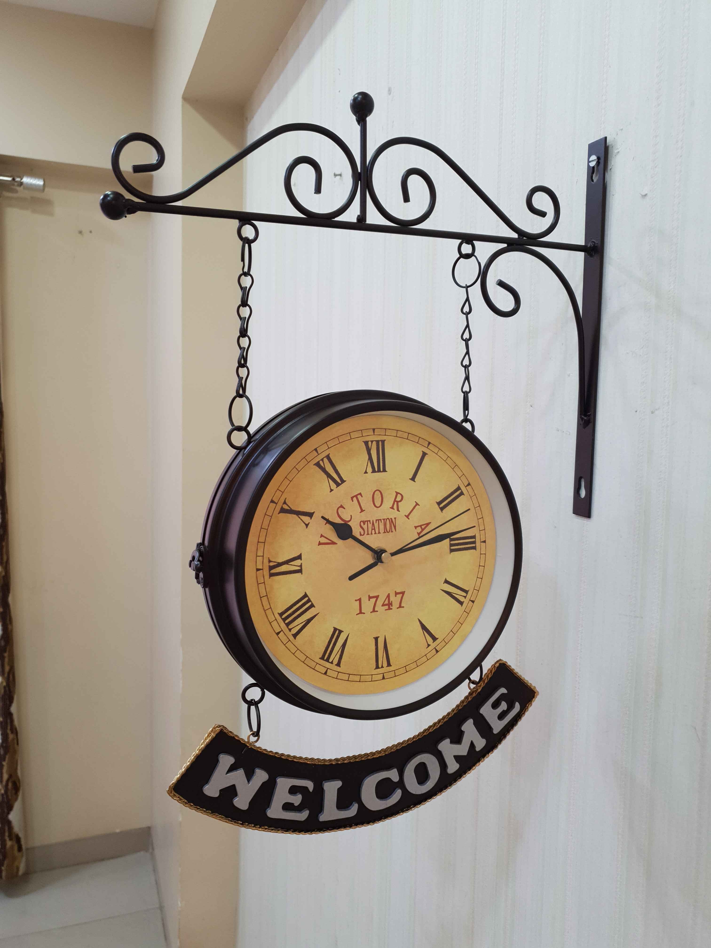FunkyTradition Luxury Look Black Round Wall Hanging Double Sided 2 Faces Retro Victoria Station Wall Clock