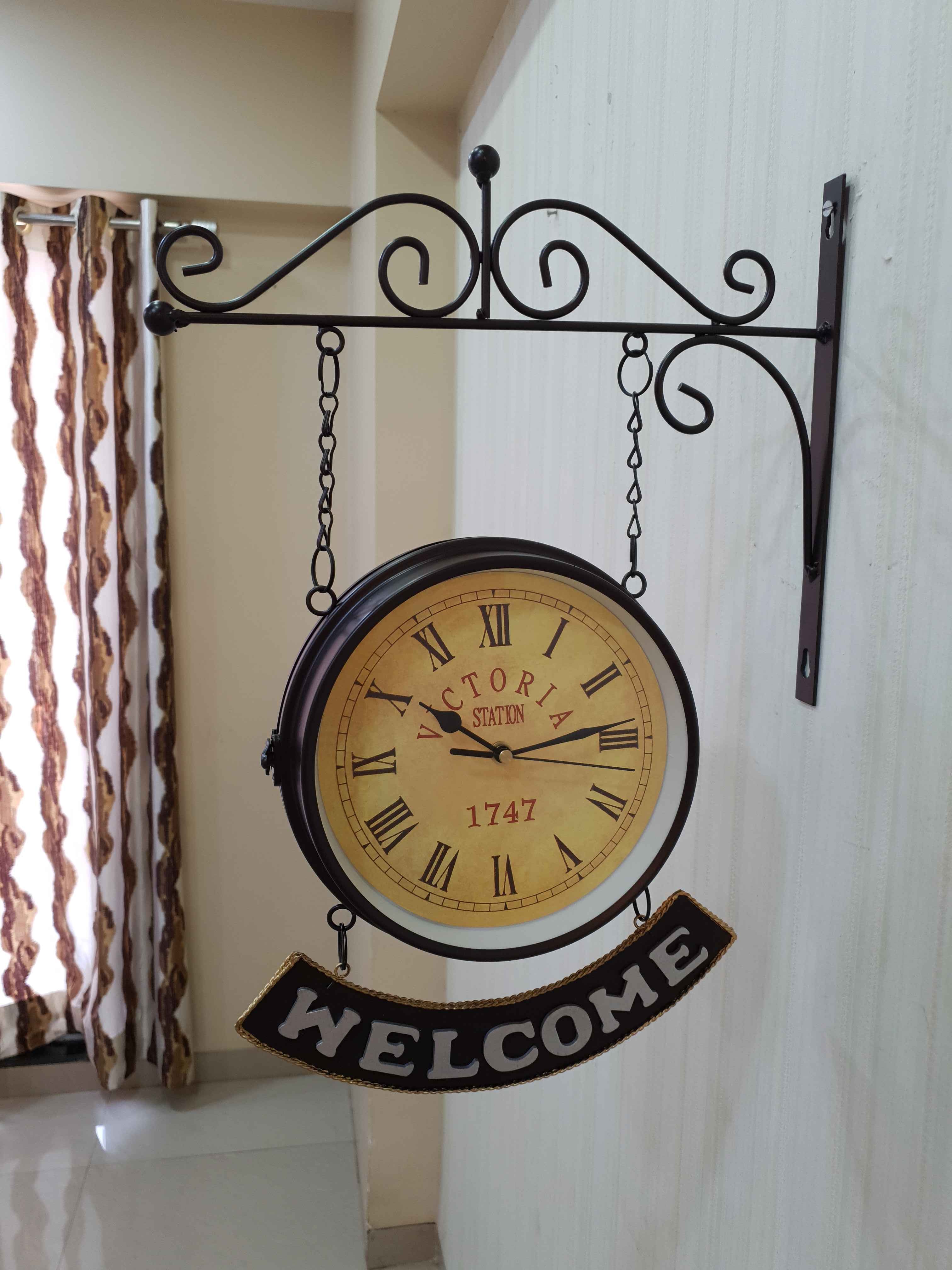 FunkyTradition Luxury Look Black Round Wall Hanging Double Sided 2 Faces Retro Victoria Station Wall Clock