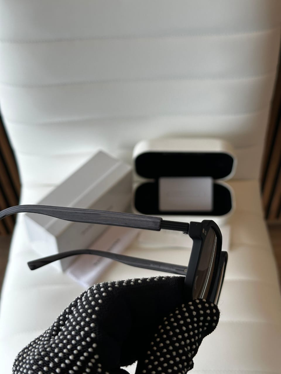 Premium Black Square Sunglasses – UV Protection Stylish Unisex Eyewear
