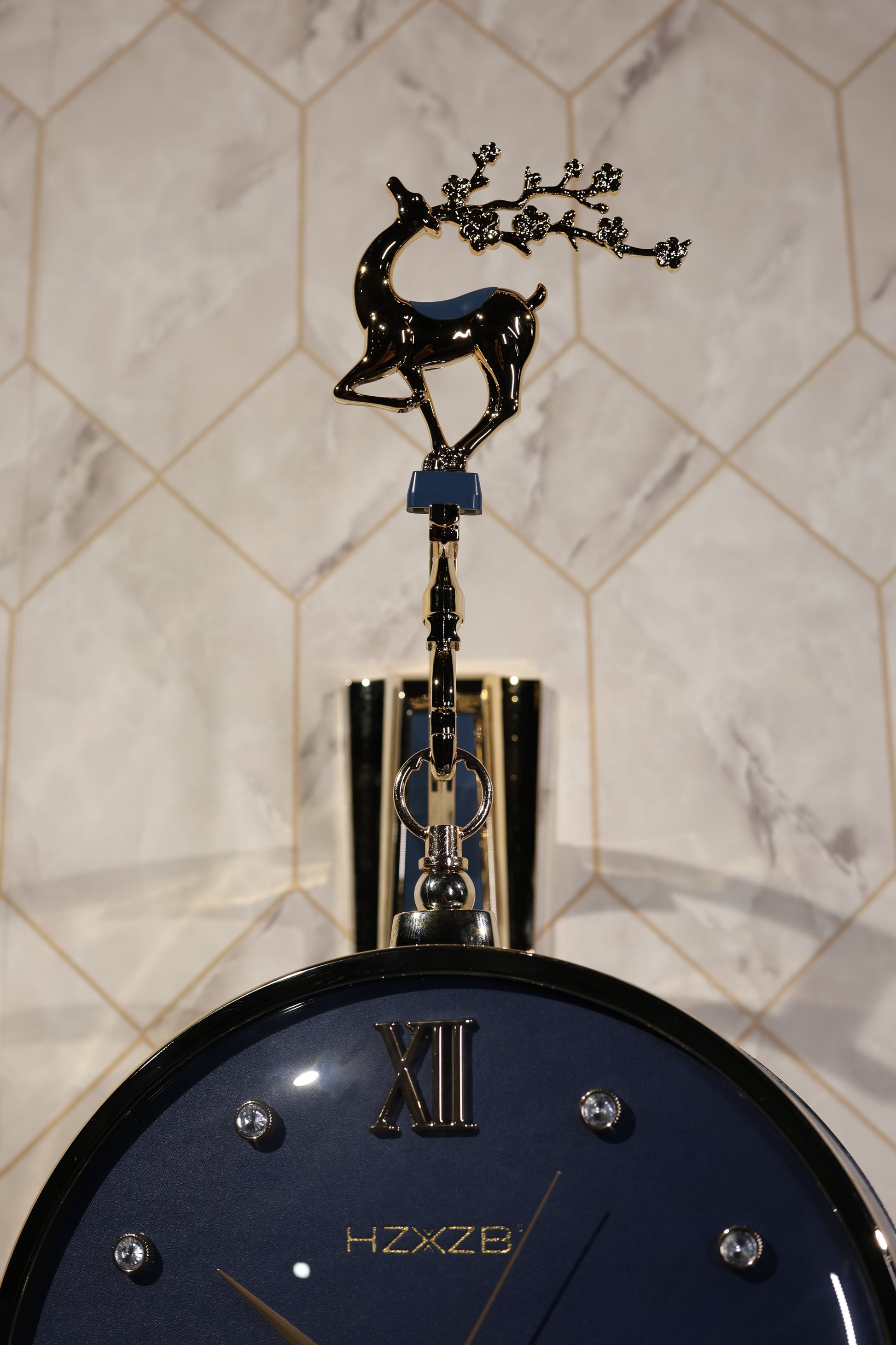 Luxury Double-Sided Hanging Wall Clock – Premium Deer Design | Modern Home & Living Decor