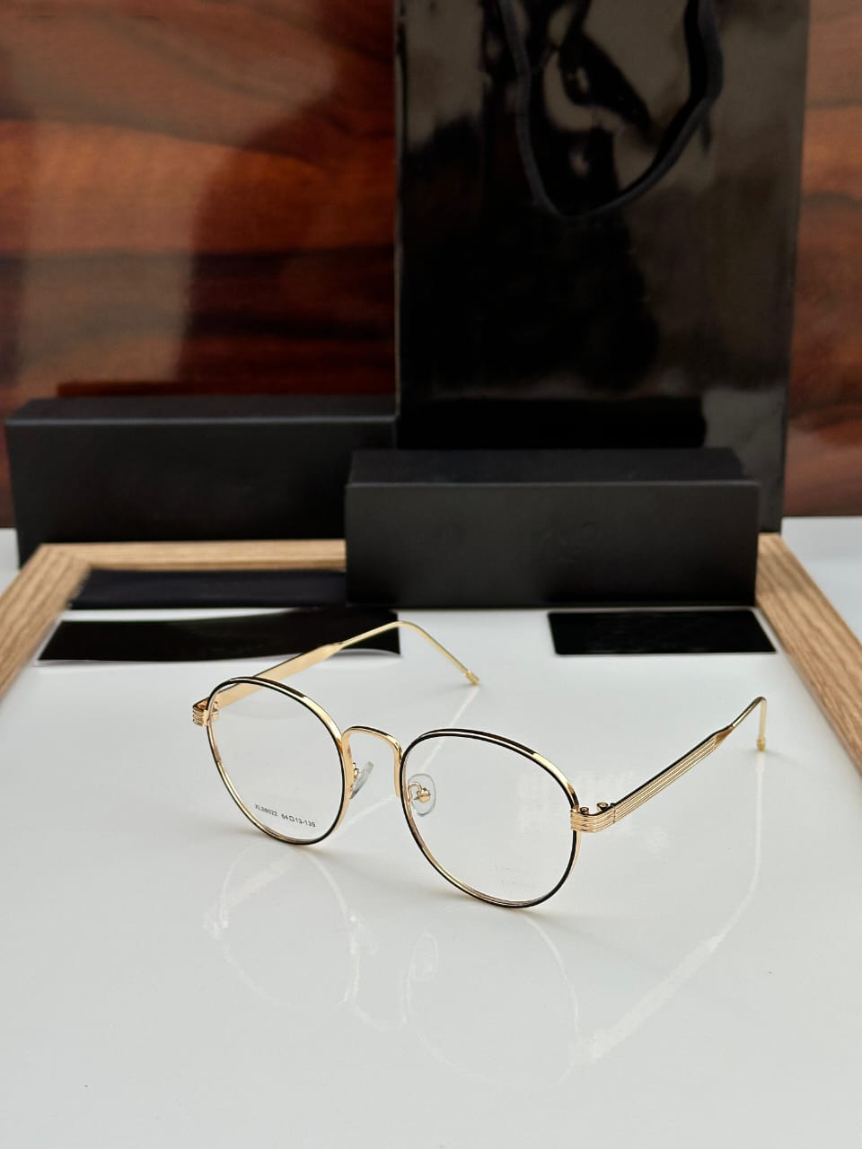 Vintage Round Metal Frame Eyeglasses – Lightweight & Stylish (Black | Gold | Silver)
