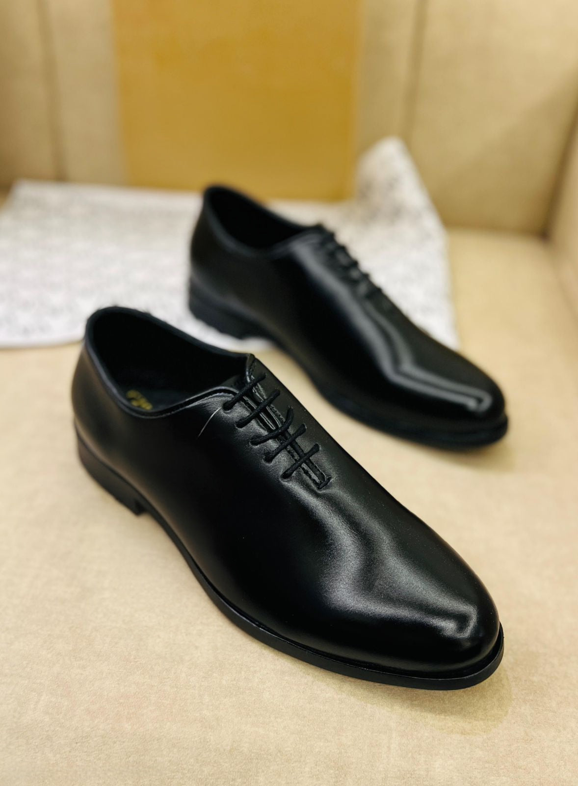 FunkyTradition Formal Lace-Up Shoes Men - Black & Brown Suede Finish