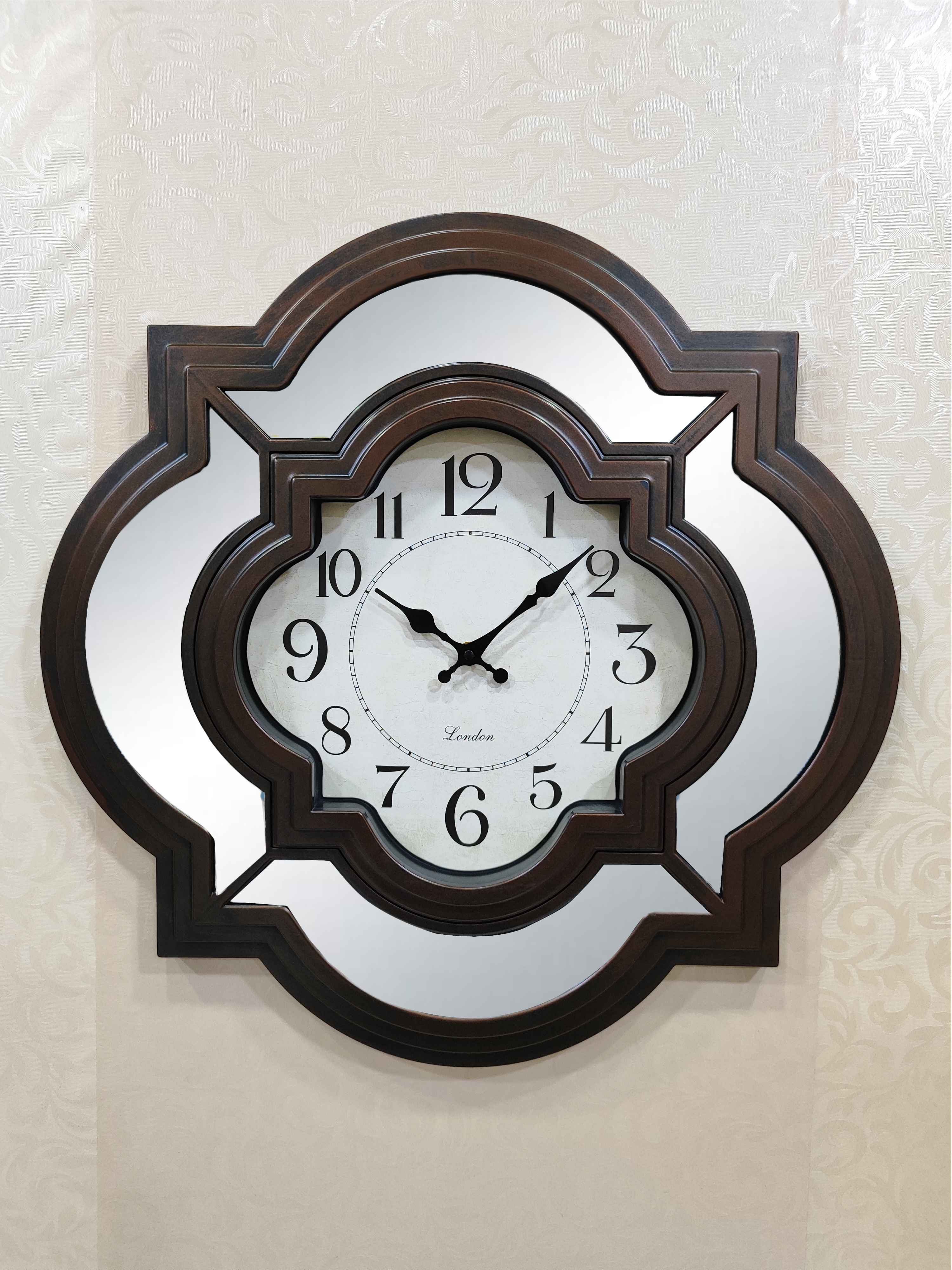 Modern Mirrored Wall Clock – Elegant Fiber Frame with Reflective Mirror Design | 52x5x52 cm (20x2x20 in)