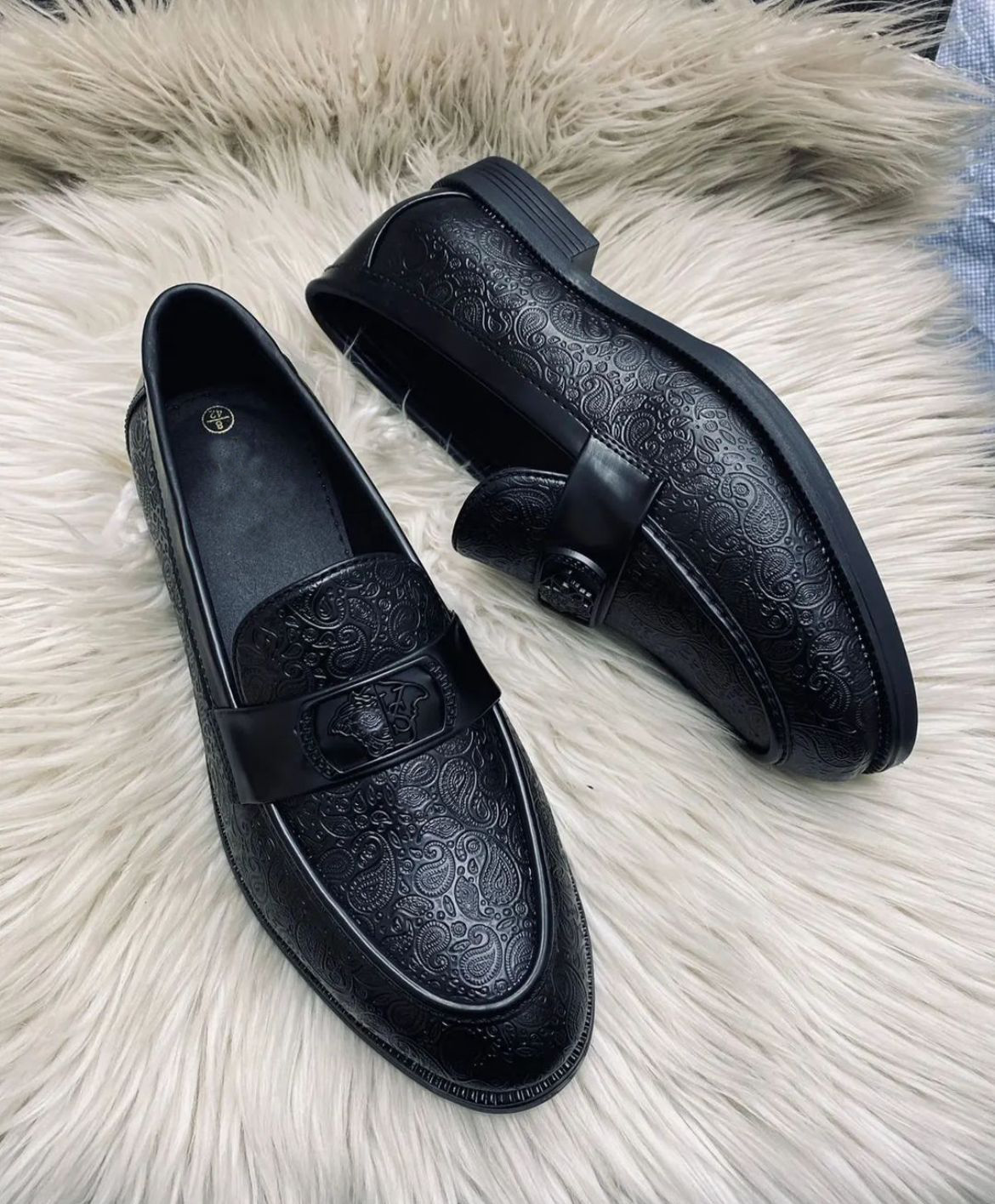 Imported Stylish Pattern Black Moccasins Loafer Casual And Party Wear Shoes For Men- FunkyTradition