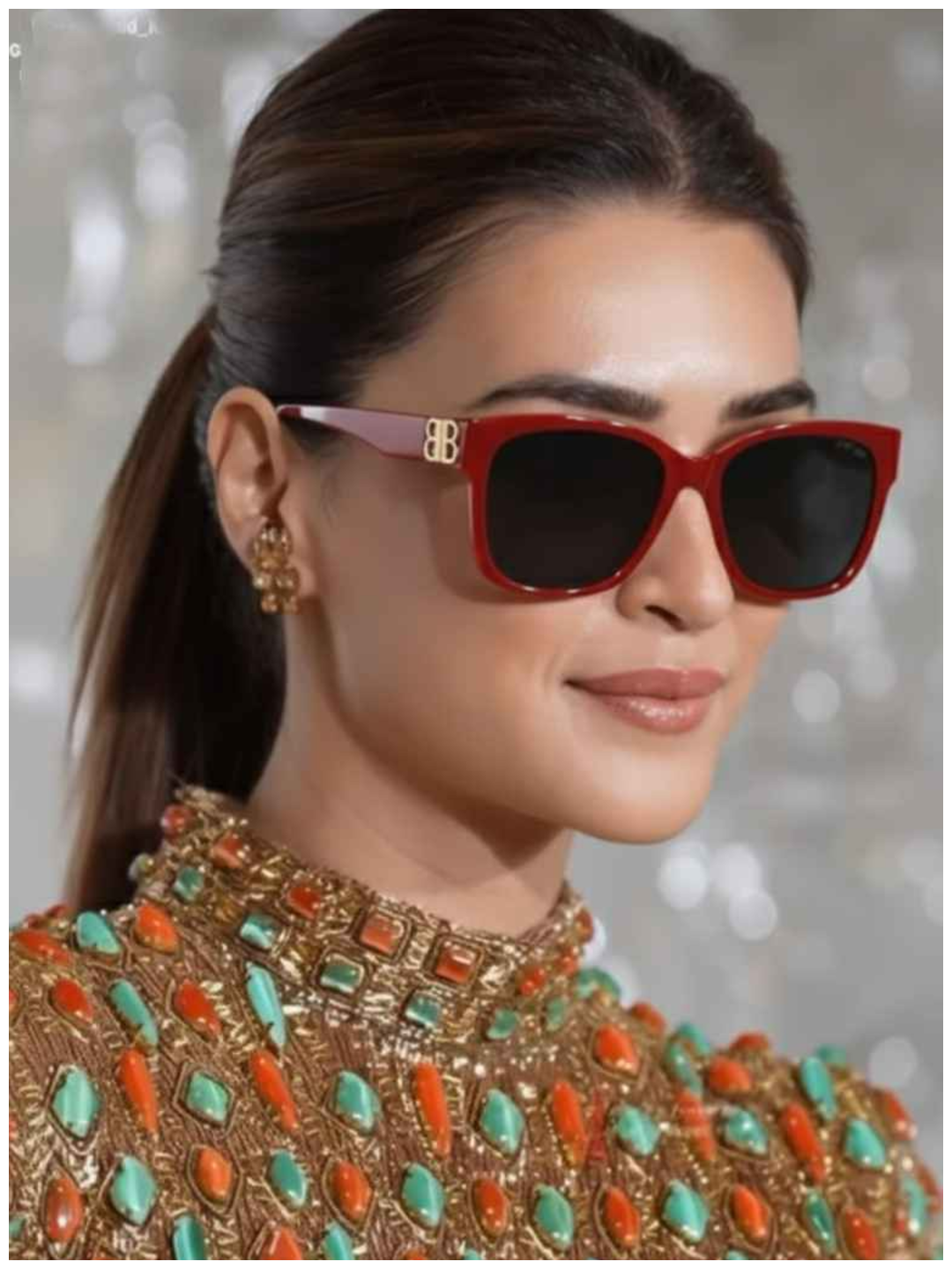 Kriti Sanon Inspired Bold Frame Sunglasses for Women – Trendy Oversized Shades (Red, Pink, White, Clear)
