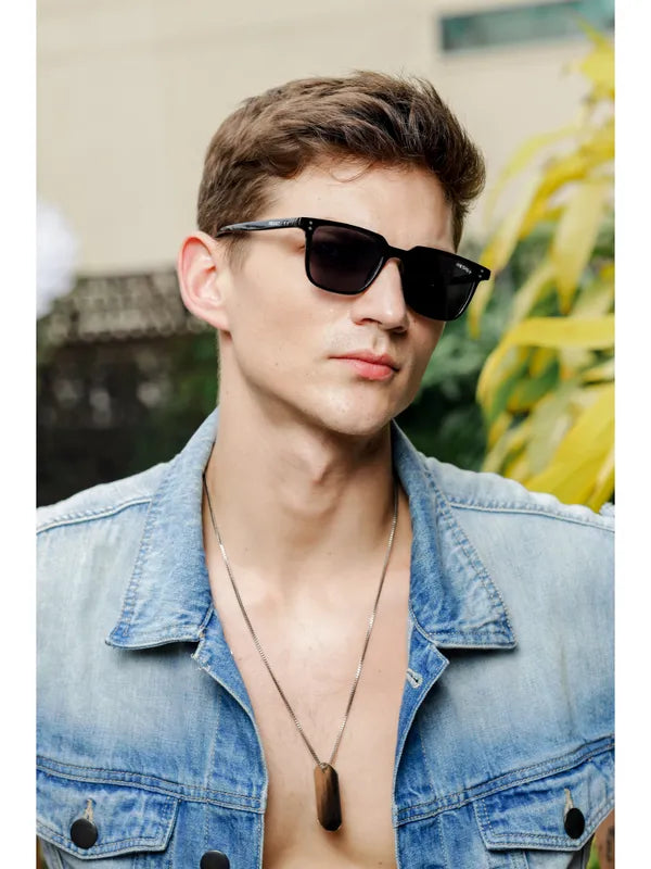Minimal UV Protected Black Wayfarer Sunglasses For Men & Women- FunkyTradition
