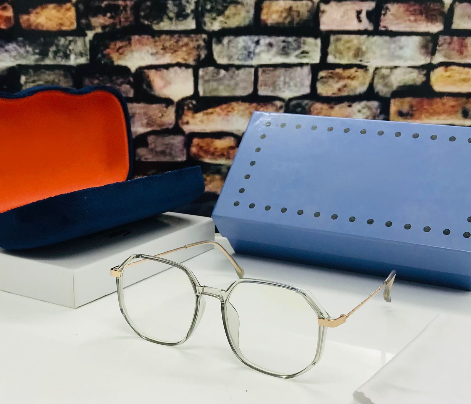 Model Wearing Zero Power Blue Cut Glasses Anti-Glare for Computer Screen
