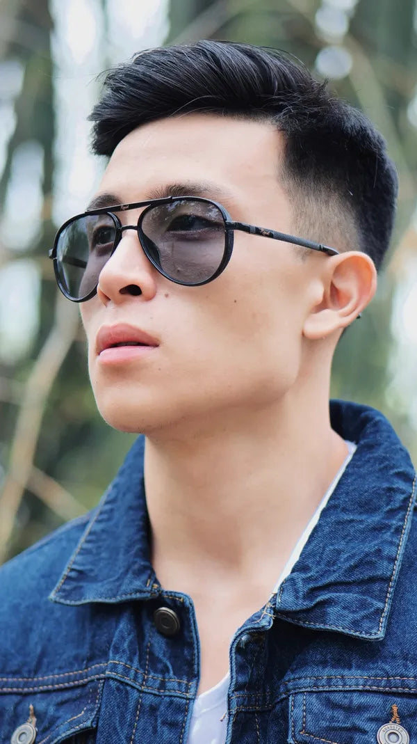 Photochromic and UV-Protected Black Aviator Sunglasses for Men & Women- FunkyTradition
