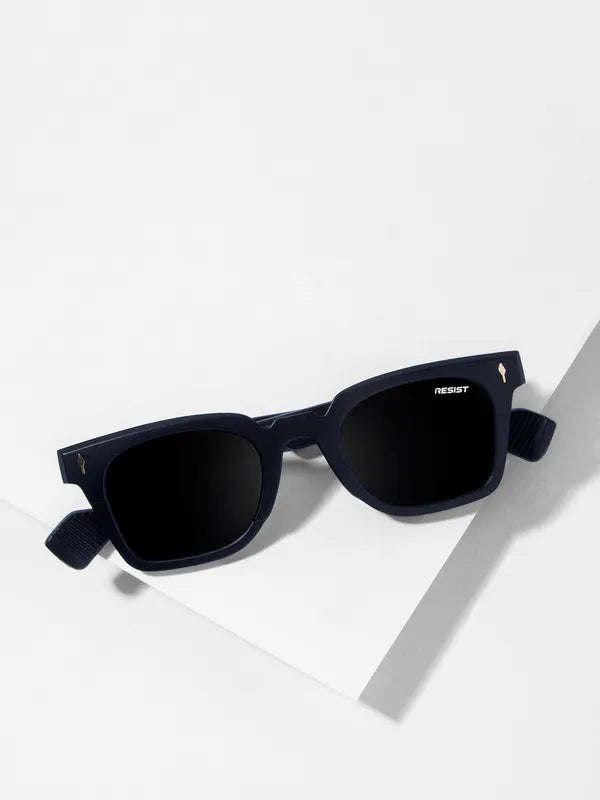 Polarized And UV Protected Black Wayfarer Sunglasses For Men & Women- FunkyTradition