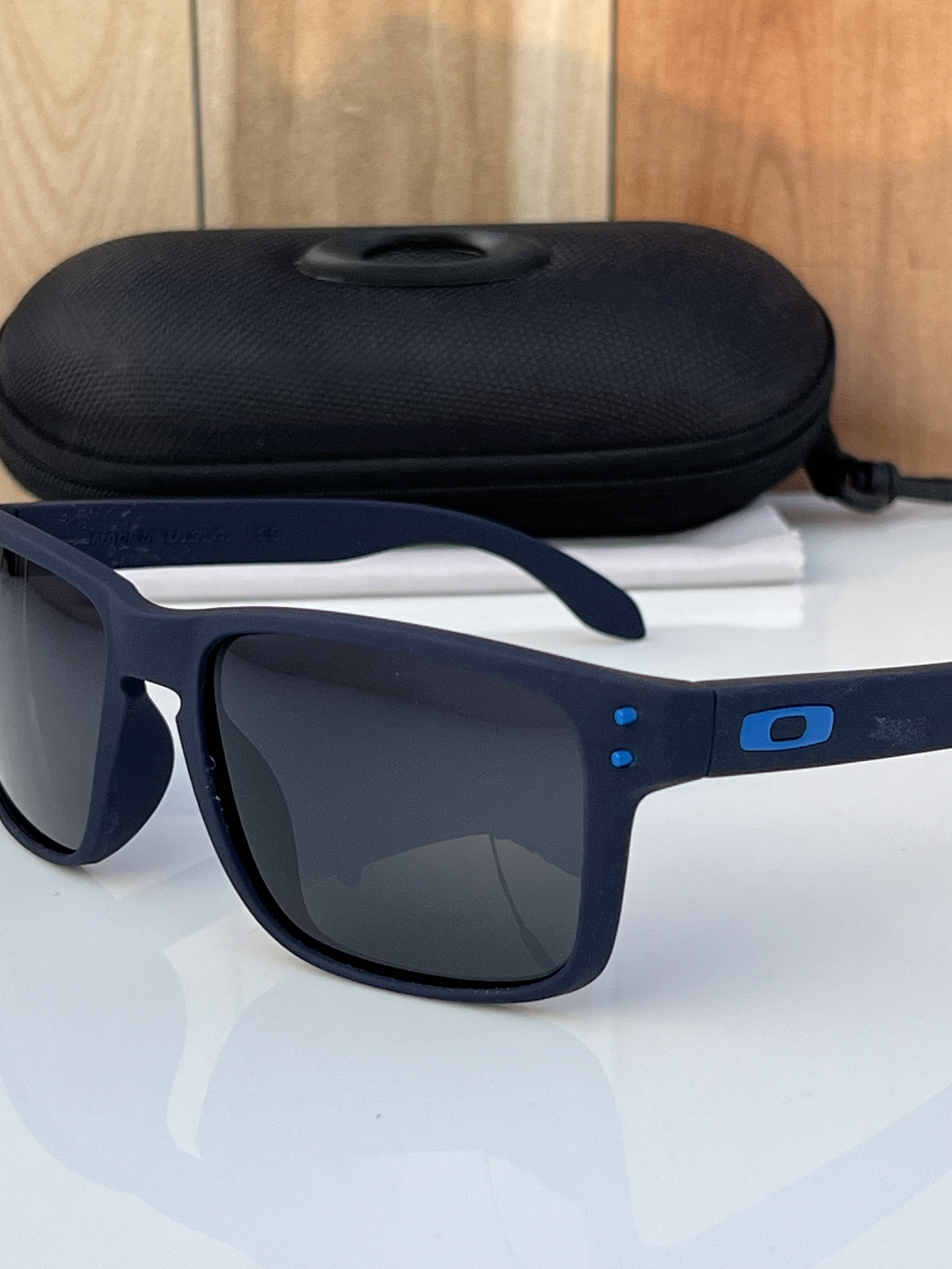 Premium Polarized Sunglasses with Matte Blue Frame and UV Protection- FunkyTradition