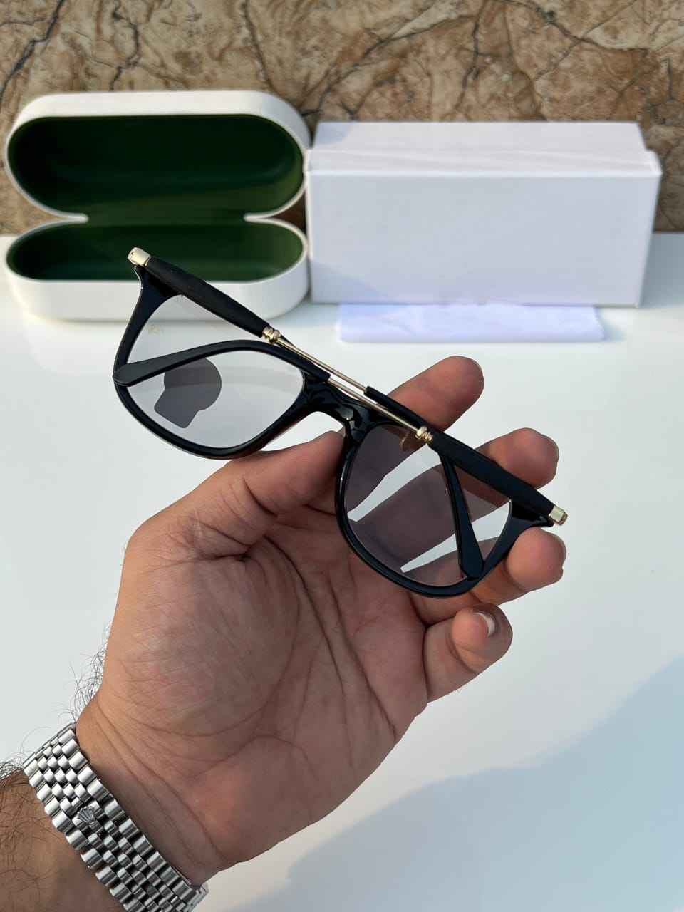 Stylish Wayfarer Square Frame Sunglasses with Gold Accents- FunkyTradition