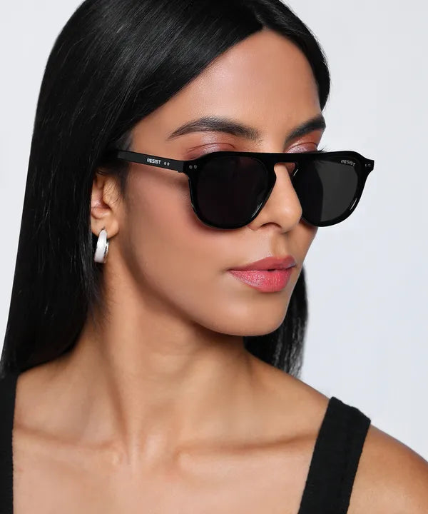 UV Protected Black Round Sunglasses for Men & Women – Classic Style with Full UV Protection- FunkyTradition