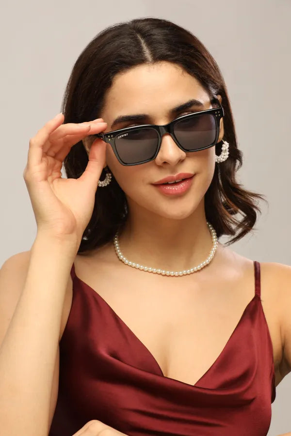 UV Protected Black Wayfarer Sunglasses For Men & Women- FunkyTradition