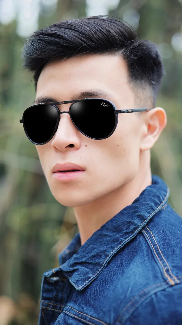 UV Protected Black Wayfarer Sunglasses For Men & Women- FunkyTradition
