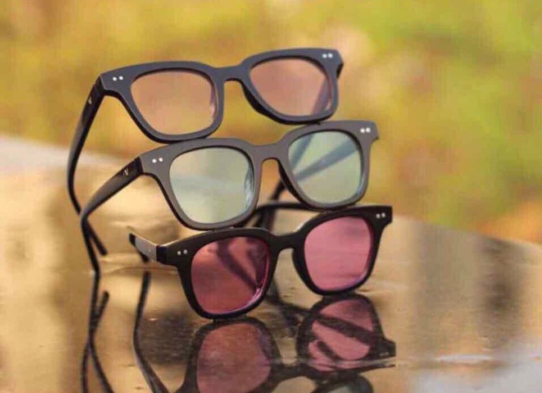 FunkyTradition Stylish Orange Monster Wayfarer Sunglasses