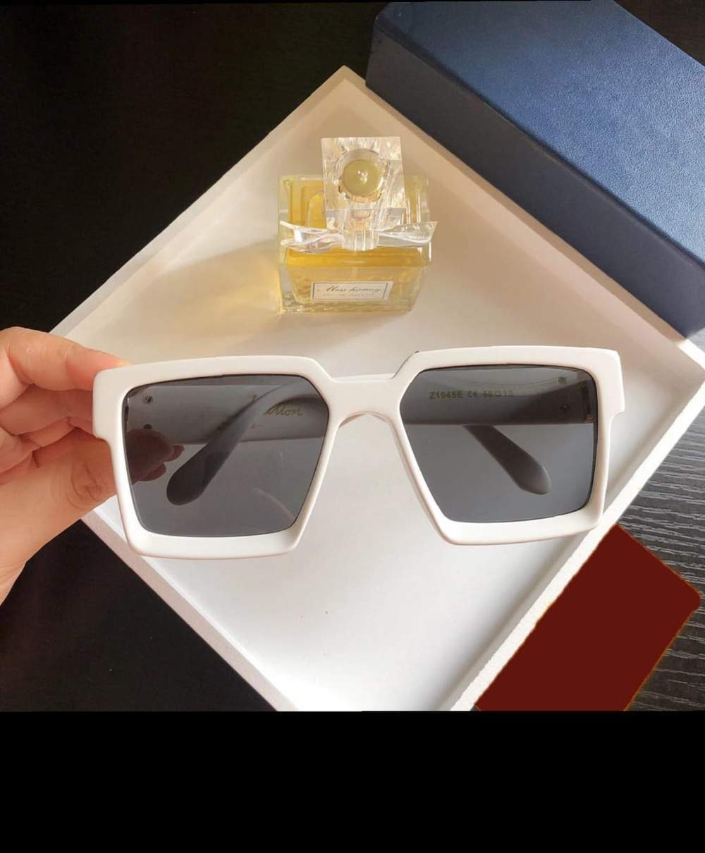 Stylish Square White Vintage Sunglasses For Men And Women-FunkyTradition