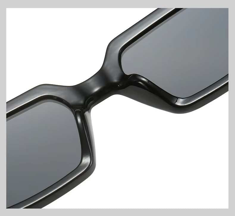 Ranveer Singh-Inspired Luxury Black Gold Frame Wayfarer Sunglasses – Black Lens Edition (Unisex)