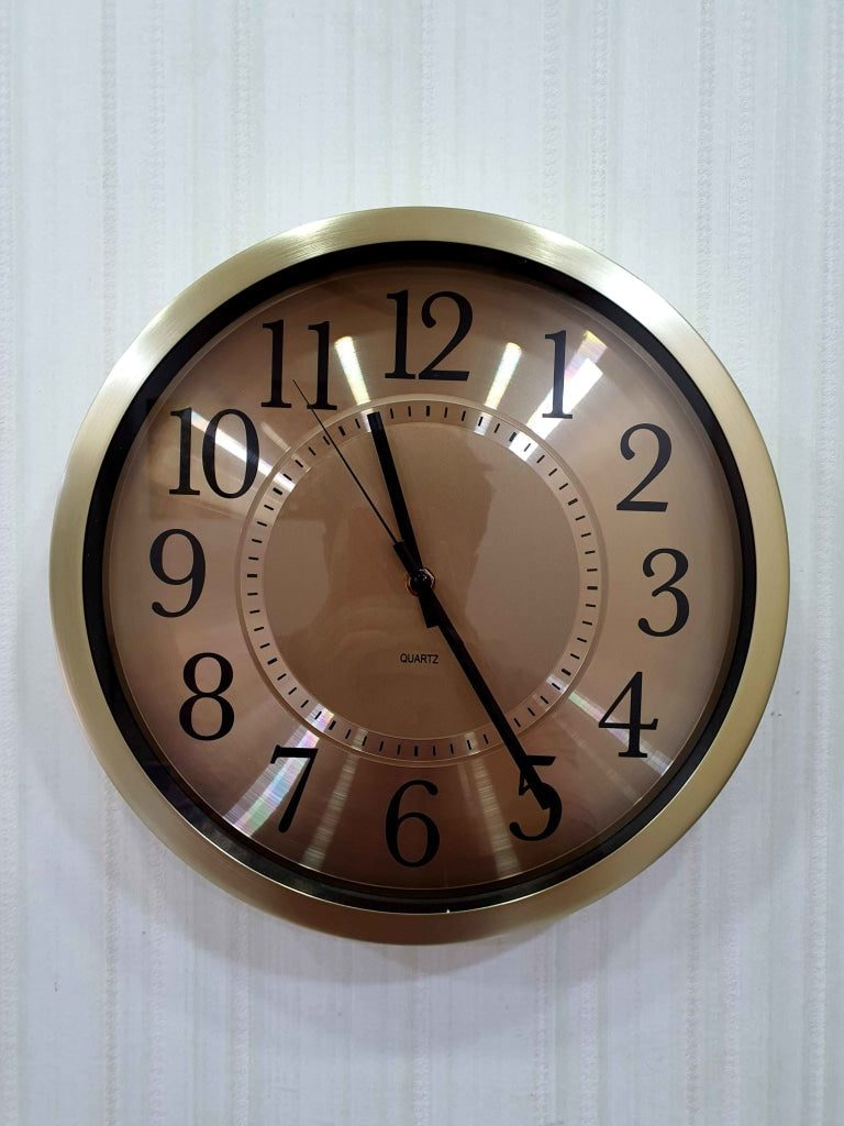 Funkytradition Big Font Minimal Wall Clock Watch Decor For Home Office And Gifts 30 Cm Tall Golden
