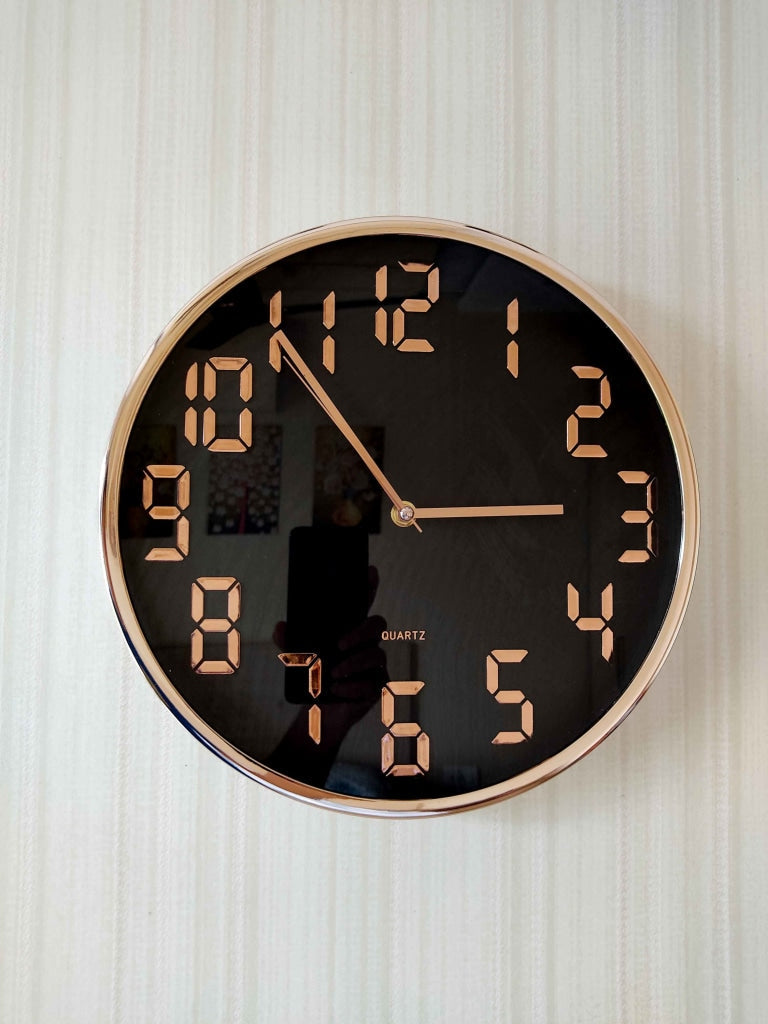 Funkytradition Black Golden Minimal Wall Clock Watch Decor For Home Office And Gifts 30 Cm Tall