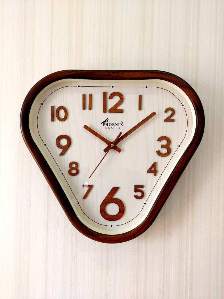 FunkyTradition Decorative Retro Triangle Wall Clock for Home Office De