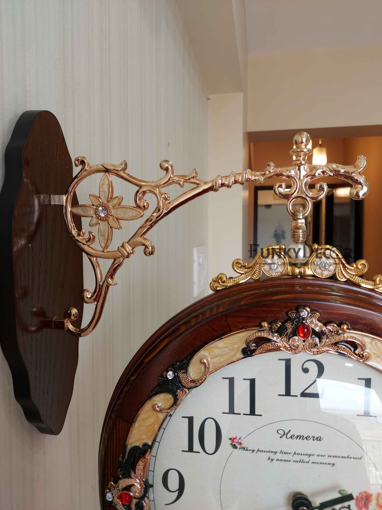 Funkytradition Designer Antique-Look Wooden Brown Round Wall Hanging Double Sided 2 Faces Retro