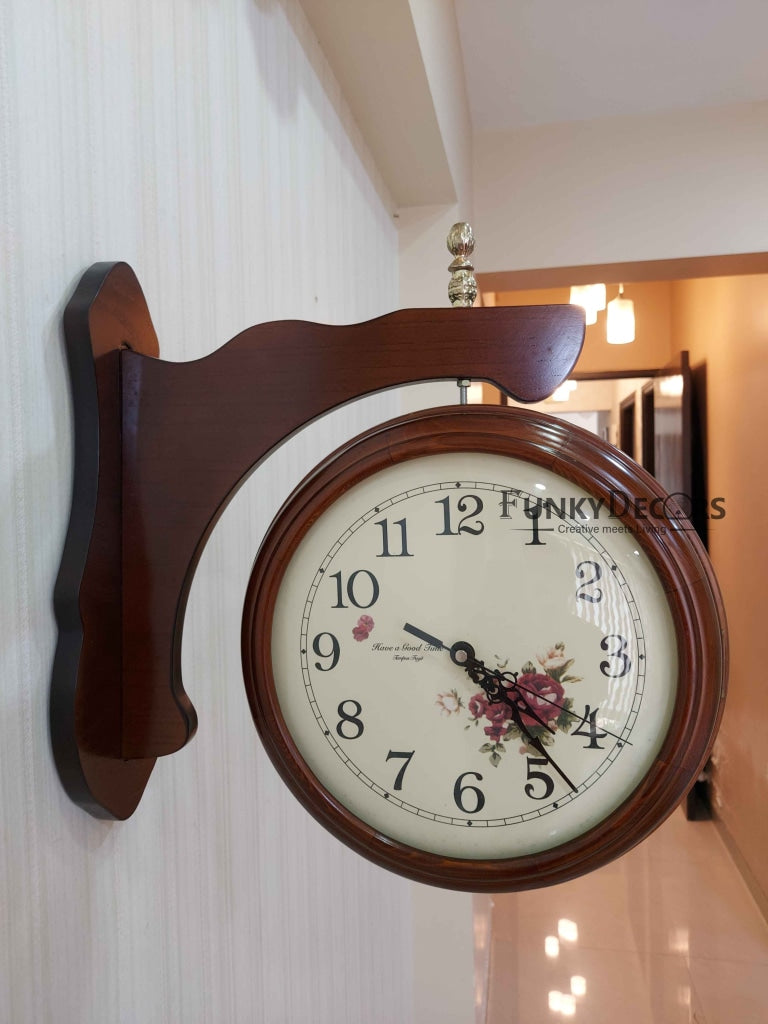Funkytradition Designer Antique-Look Wooden Brown Round Wall Hanging Double Sided 2 Faces Retro