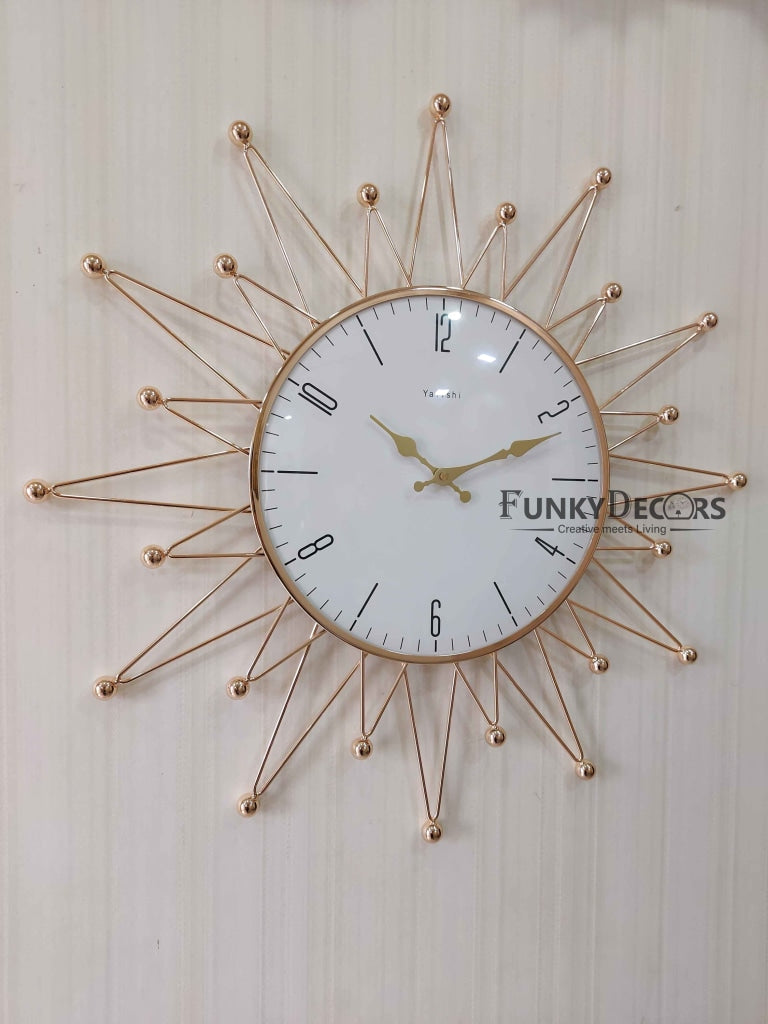 Funkytradition Designer Star Metal Golden White Big Wall Clock 60 Cm Tall Watch Decor For Home And
