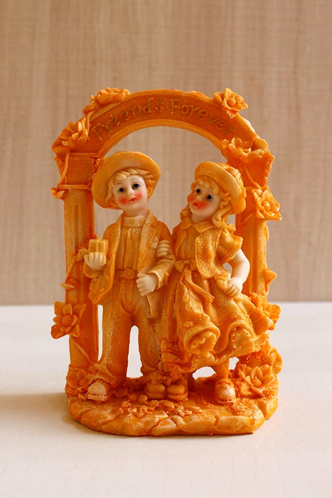 FunkyTradition Designer Valentine Anniversary Romantic Romeo Juliet Poly Couple Statue Figurine Idol