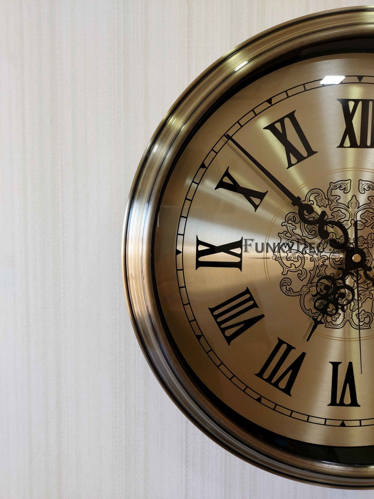 Funkytradition Golden Elegant Design Wall Clock Watch Decor For Home Office And Gifts 42 Cm Tall