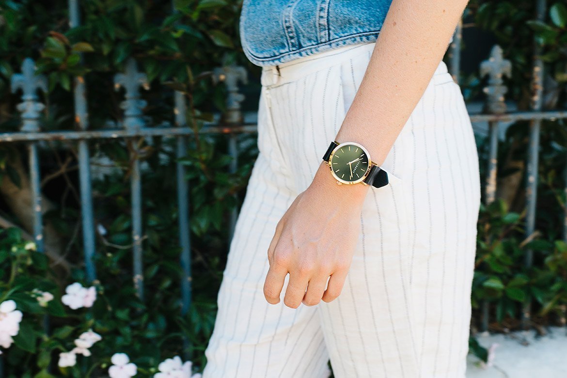 FunkyTradition Minimal Classic Black Golden Watch - FunkyTradition