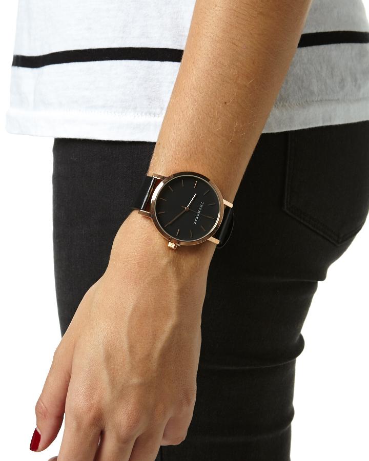 FunkyTradition Minimal Classic Black Golden Watch - FunkyTradition