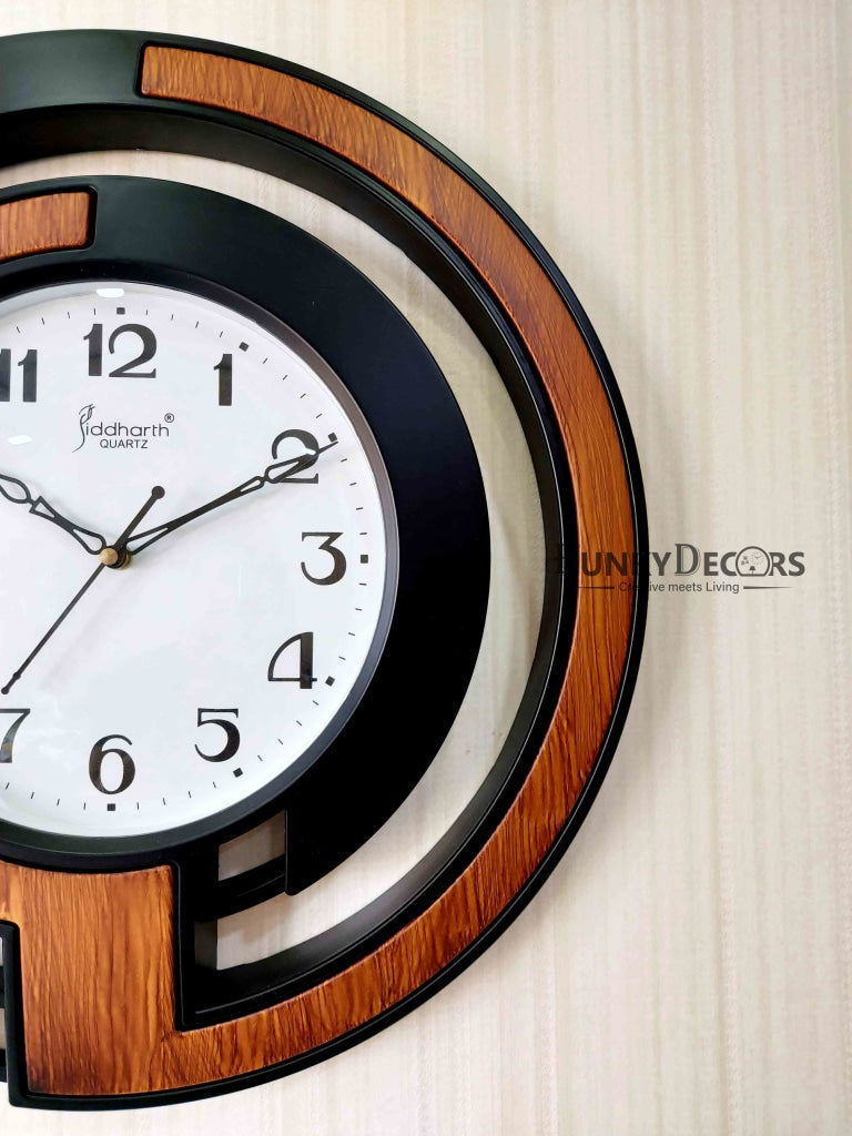 Funkytradition Round Elegant Design Wall Clock Watch Decor For Home Office And Gifts 47 Cm Tall