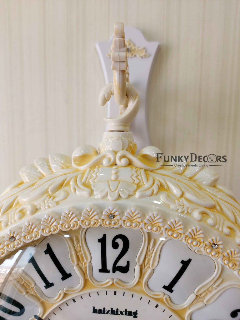 Funkytradition Royal Antique-Look Cream Round Wall Hanging Double Sided Two Faces Retro Station Home