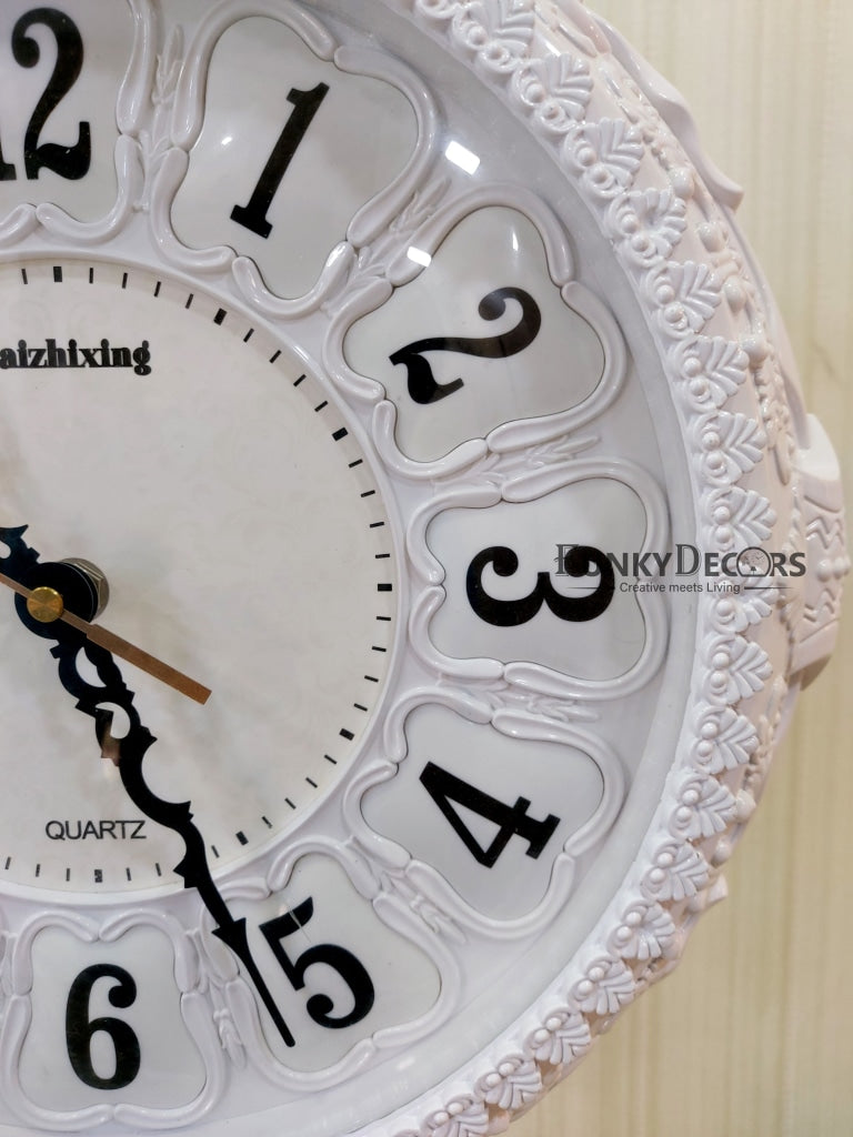 Funkytradition Royal Antique-Look White Round Wall Hanging Double Sided Two Faces Retro Station Home