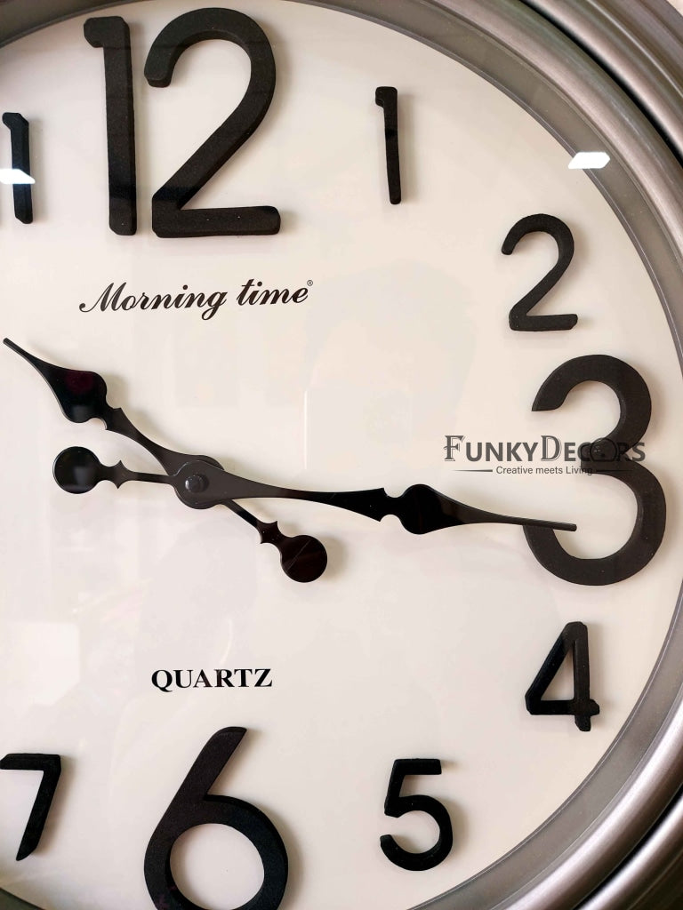 Funkytradition Royal Designer Big Font Silver Grey Wall Clock Watch Decor For Home Office And Gifts