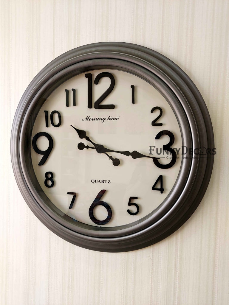 Funkytradition Royal Designer Big Font Silver Grey Wall Clock Watch Decor For Home Office And Gifts
