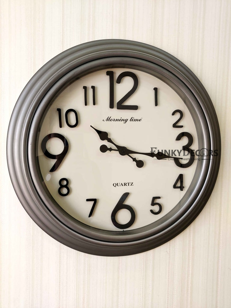 Funkytradition Royal Designer Big Font Silver Grey Wall Clock Watch Decor For Home Office And Gifts