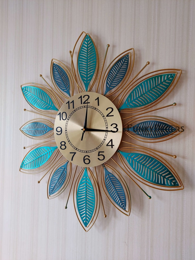Funkytradition Royal Multicolor 3D Flower Wall Clock For Home Office Decor And Gifts 65 Cm Tall