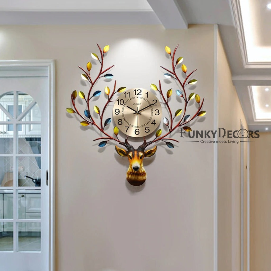 Funkytradition Royal Multicolor Reindeer Metal Wall Clock For Home Office Decor And Gifts 70 Cm Tall
