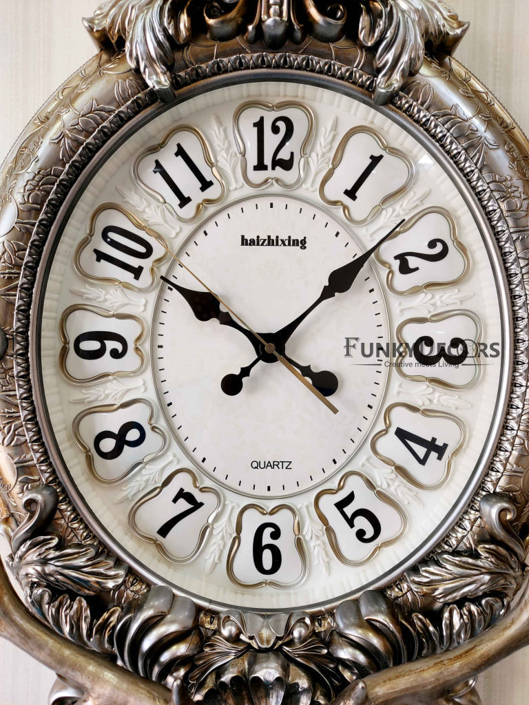 Funkytradition Royal Silver Reindeer Wall Clock For Home Office Decor And Gifts 72 Cm Tall Clocks