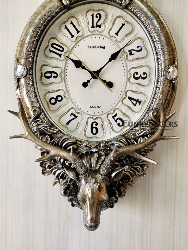 Funkytradition Royal Silver Reindeer Wall Clock For Home Office Decor And Gifts 72 Cm Tall Clocks