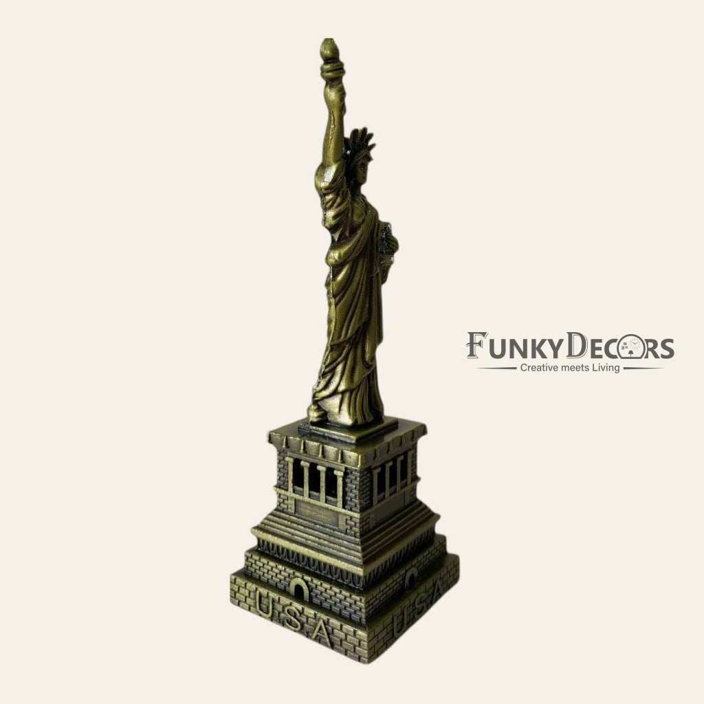 FunkyTradition Statue Of Liberty New York City Showpiece For Home Office Decor And Anniversary