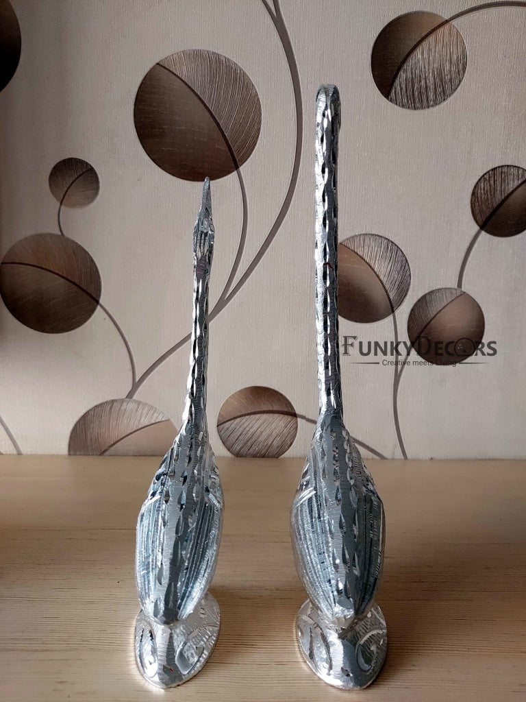 FunkyTradition Swan Love Birds Collectible Statue Metal Showpiece 28 Cm Tall Figurines